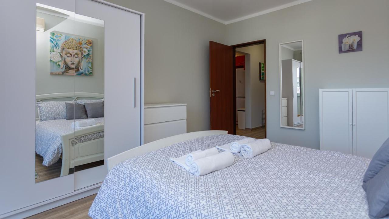 Comfort 1Bdr Apartment W/Pool By Lovelystay ปอร์ติเมา ภายนอก รูปภาพ